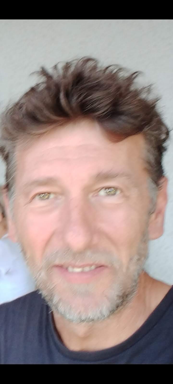 Retrato de Gonzalo Palenzuela técnico afinador